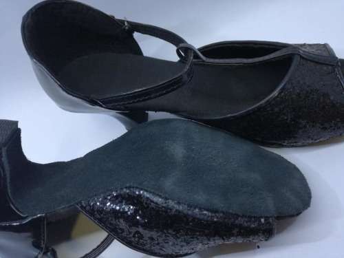 Almost new black dance shoes - leather soles size 5