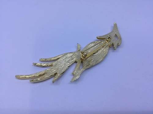 Lovely bird brooch - Look!