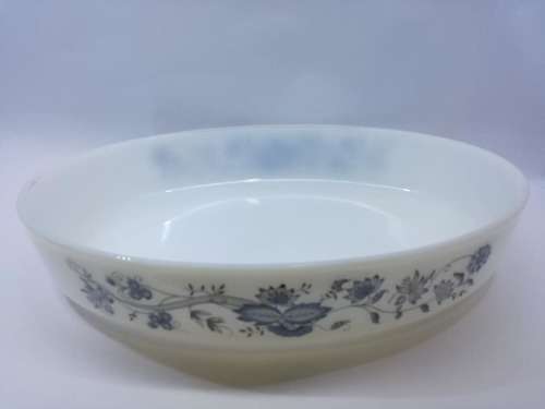 Arcopal France milk glass dish! Look!!
