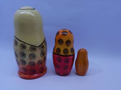 Russian nesting dolls x3