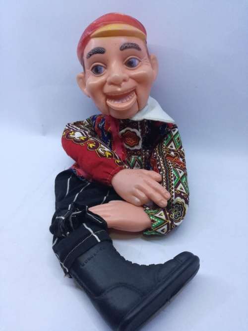 Very vintage hand puppet - lost a boot. Made in Hong Kong