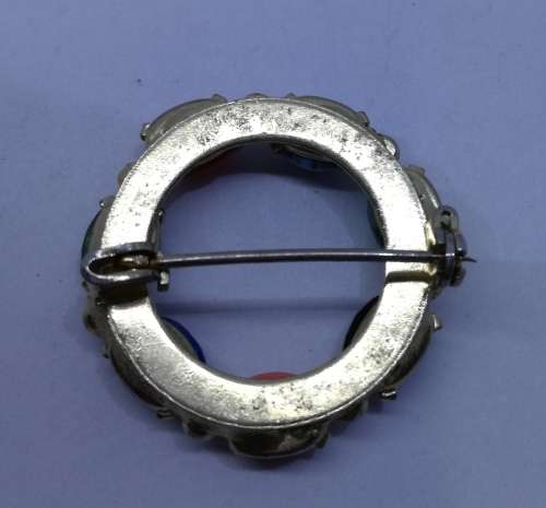 Lovely semi precious stone brooch!