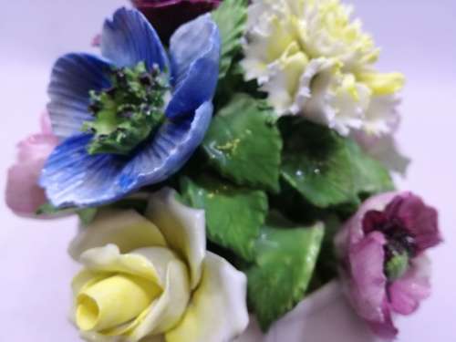 Vintage Porcelain Radnor Bone China Flowers Staffordshire England - Flowers all intact, vase cracked