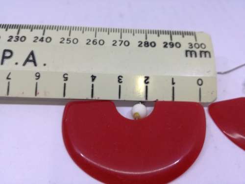 Stunning retro red earrings