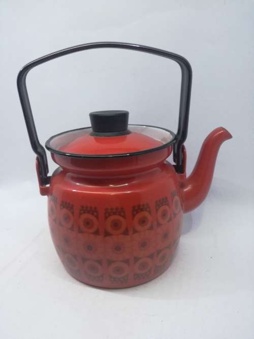 Small 3 cup enamel kettle