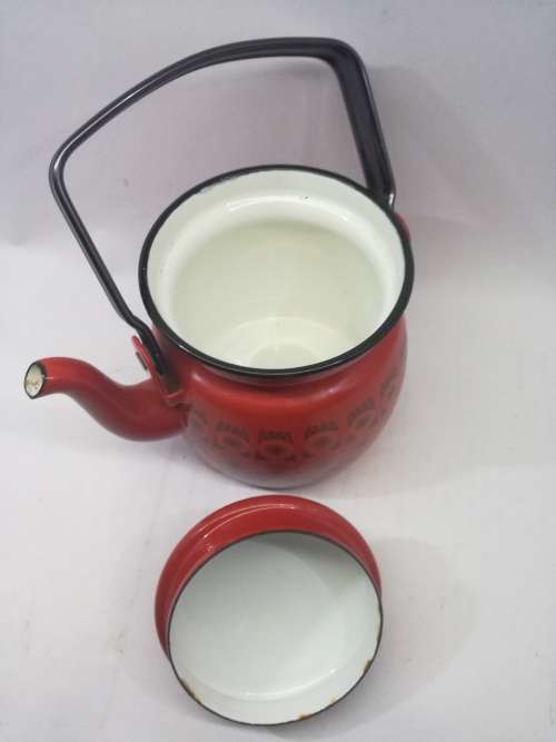 Small 3 cup enamel kettle