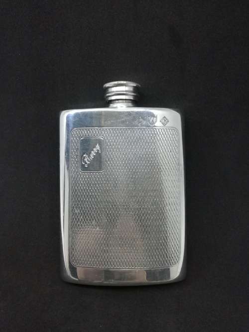 Vintage hip flask with makers marks!