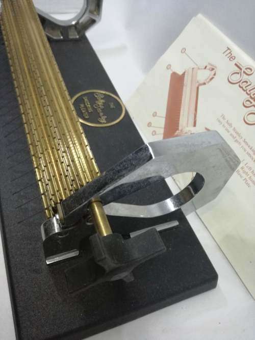 THE SALLY STANLEY SMOCKING PLEATER