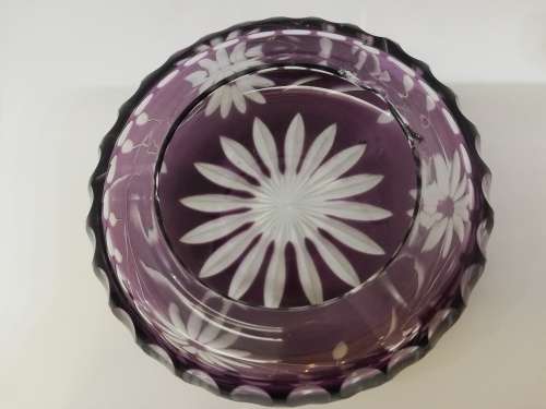 Pretty cut glass ashtray - has a chip but not that noticeable