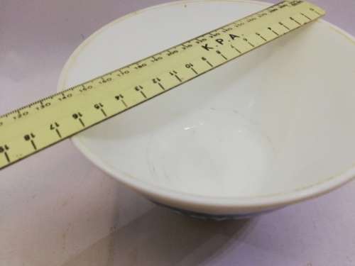 No spill bowl - Milk glass Royal Chiffons