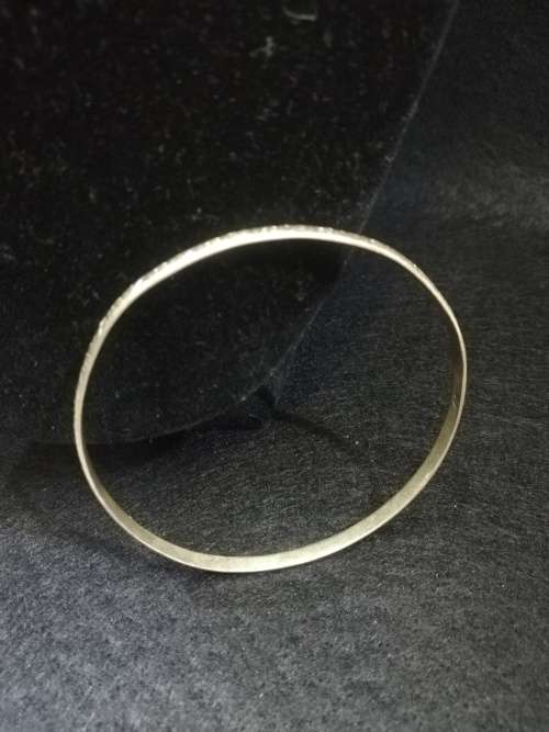 Sterling silver bangle 7.9