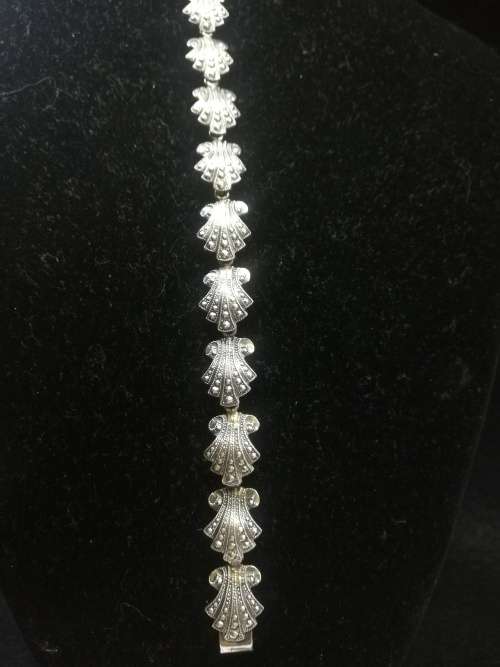 Sterling silver marcasite look bracelet 14.3g
