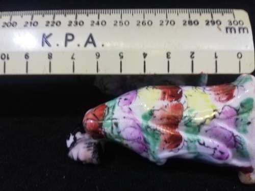 Vintage hand painted oriental figurines