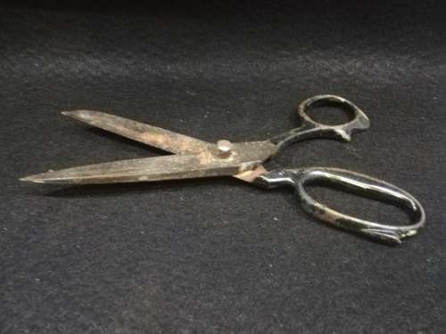 Big Vintage scissors