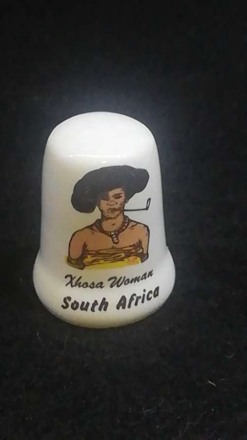 Porcelain thimble Xhosa woman South Africa - Husky