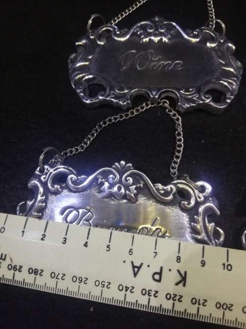 Silver Metal Ornate Liquor Bottle / Decanter Tags set (4)
