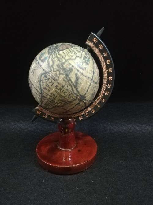Small world globe