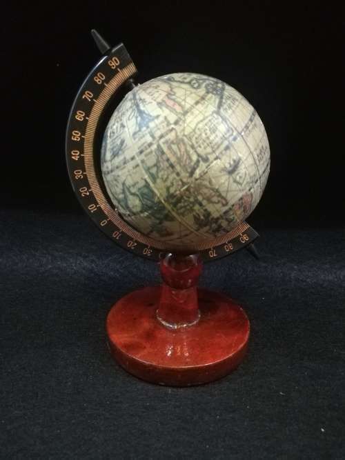 Small world globe