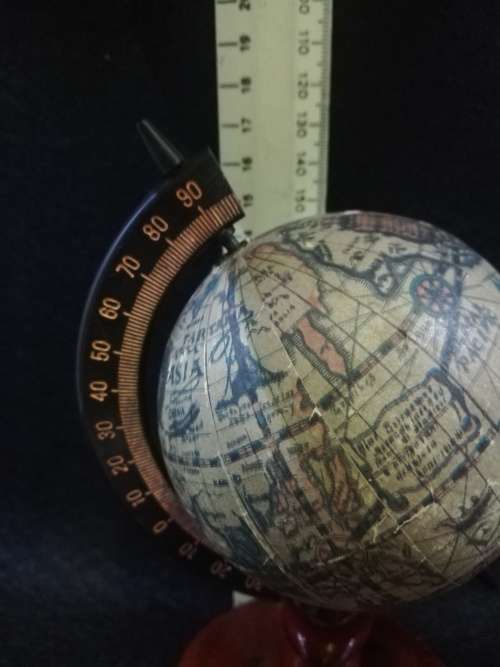 Small world globe