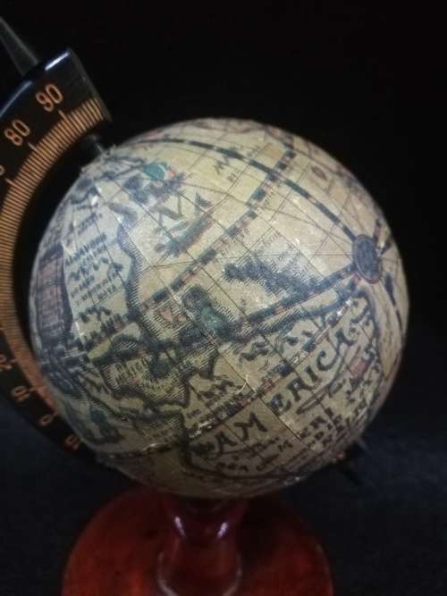 Small world globe