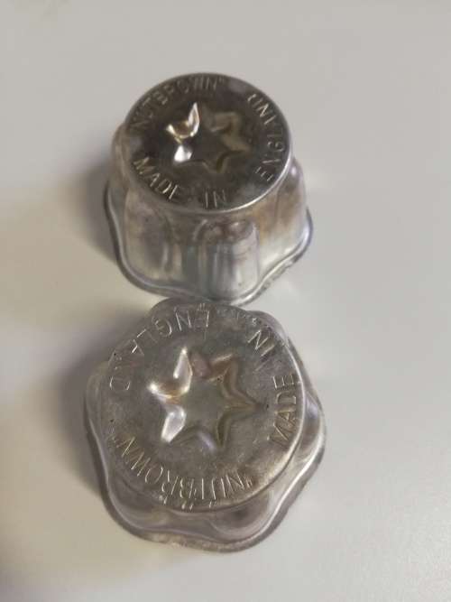 Nutbrown small jelly molds/pudding basin