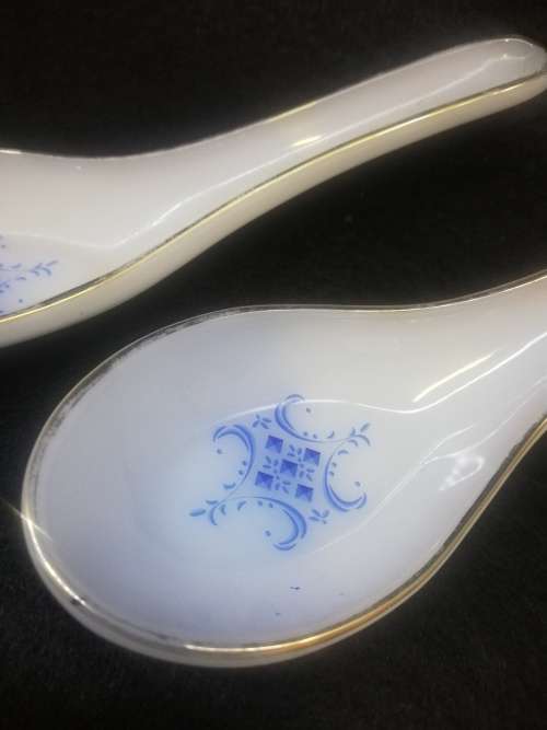 Milk glass Chinese soup spoons