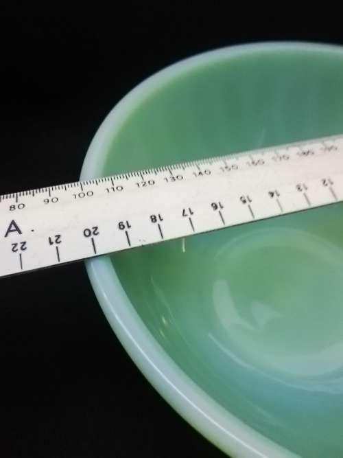 Green glass mixing bowl Fire King - Made in USA