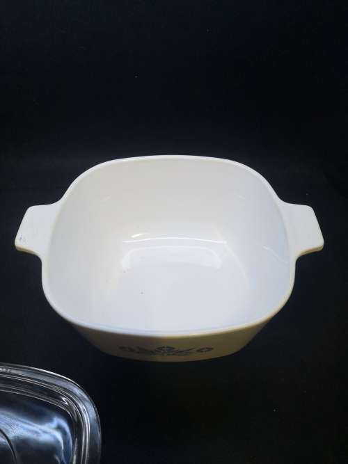 Corning ware P-1 3/4-B - made in USA