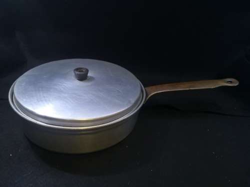 Vintage Aluminum 4 Egg Poacher Pan with copper handle