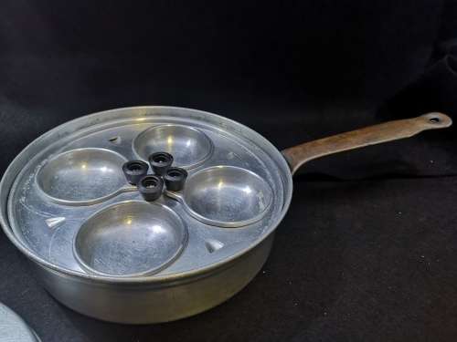 Vintage Aluminum 4 Egg Poacher Pan with copper handle