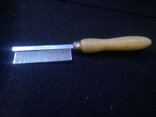 Lice comb - made in England