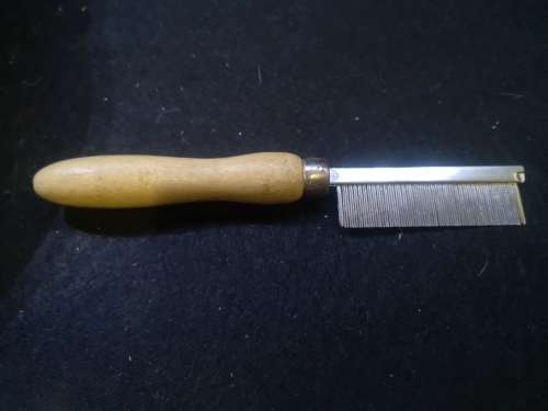 Lice comb - made in England