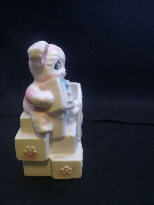 Balboa nursery planter - sheep - Adorable!