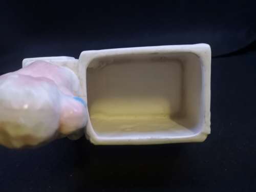 Balboa nursery planter - sheep - Adorable!