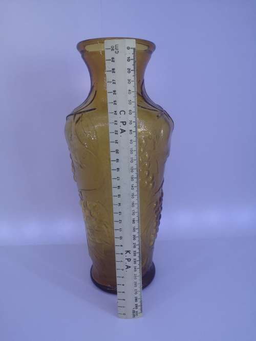 Amber glass vase - made in Italy
