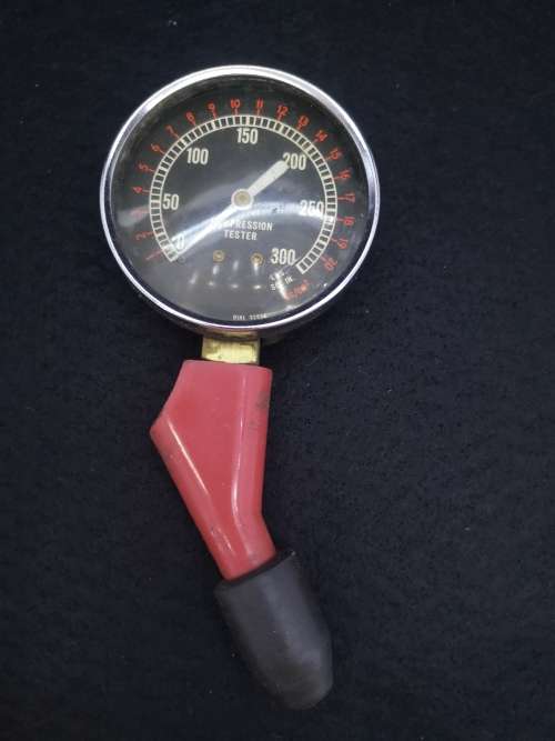 Vintage compression tester in box