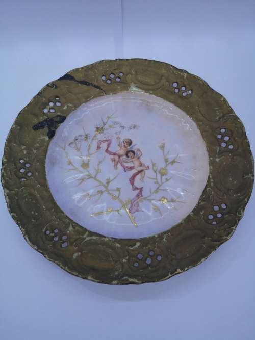 Victoria Carlsbad Austria plate