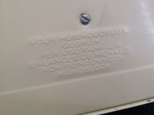 Vintage Tower scale - all metal body