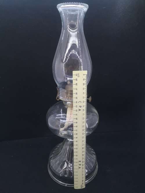 Glass oil lamp