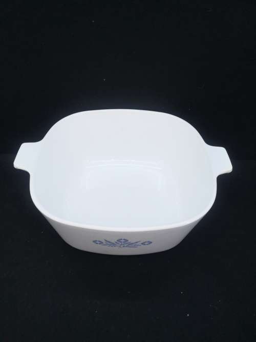 Vintage Corningware Blue cornflower P-2 1/2 - B - Made in USA