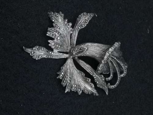 Brooch -rather big! and earrings to match