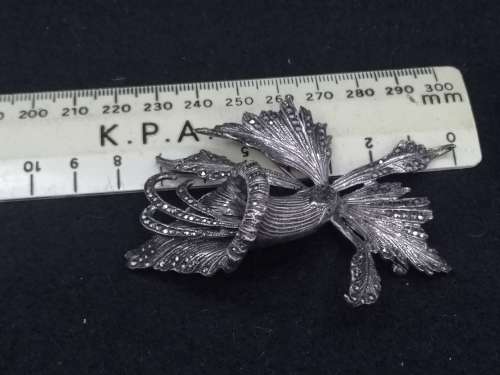 Brooch -rather big! and earrings to match