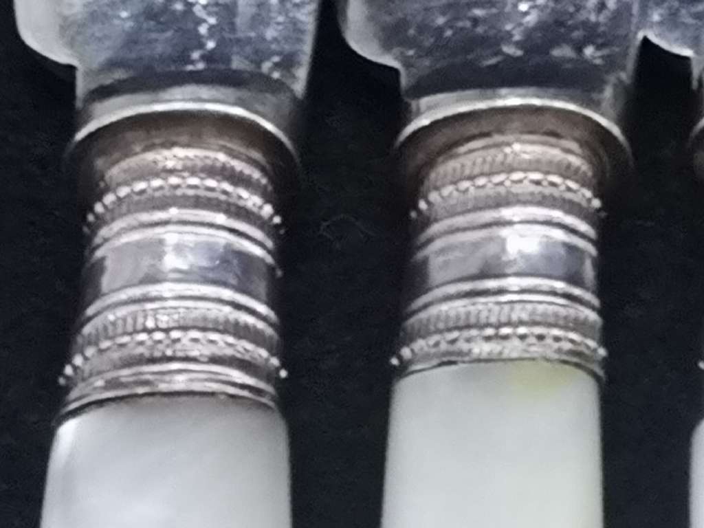 Mother of pearl fish knifes and forks set