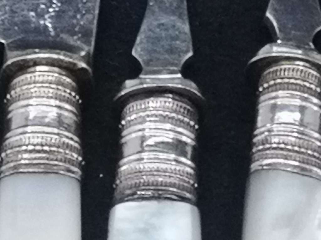 Mother of pearl fish knifes and forks set