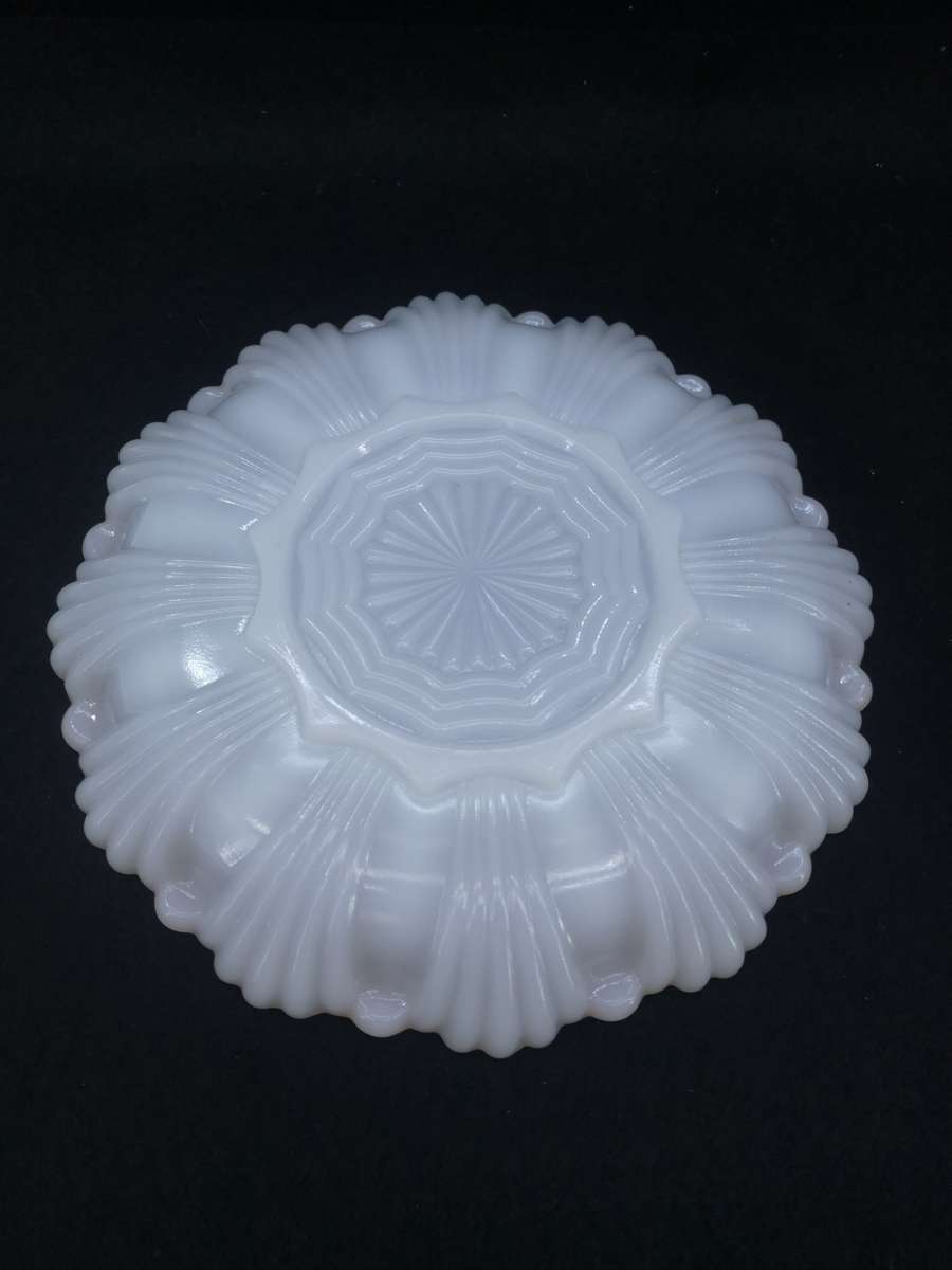 Devilled egg milk glass plate - some gold loss on the ridges