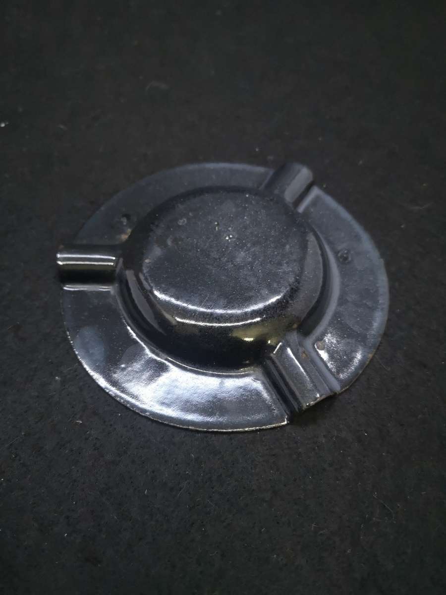 Uitspan Caravan Park enamel ashtray