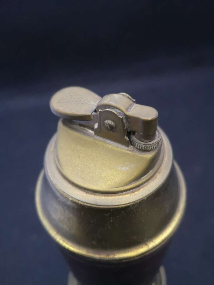 Vintage cigarette dispenser