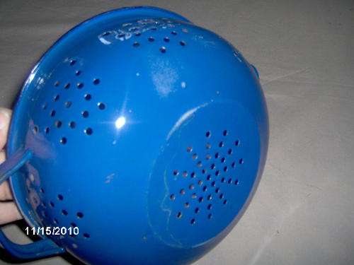 blue enamel strainer