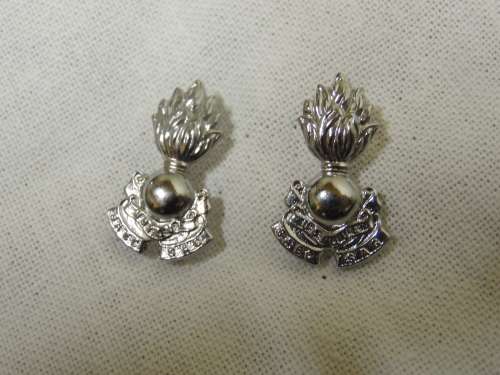 ENGINEERING CORPS COLLAR BADGE SET ALL PINS