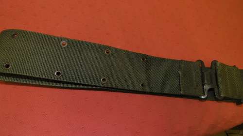DARK GREEN WEB BELT WITH STUDS